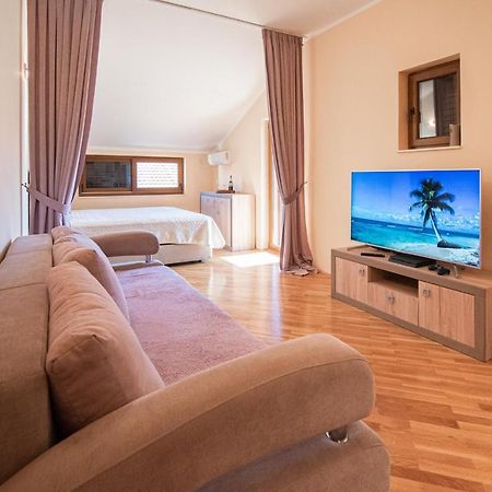 Boka Apartment Baošići Eksteriør bilde