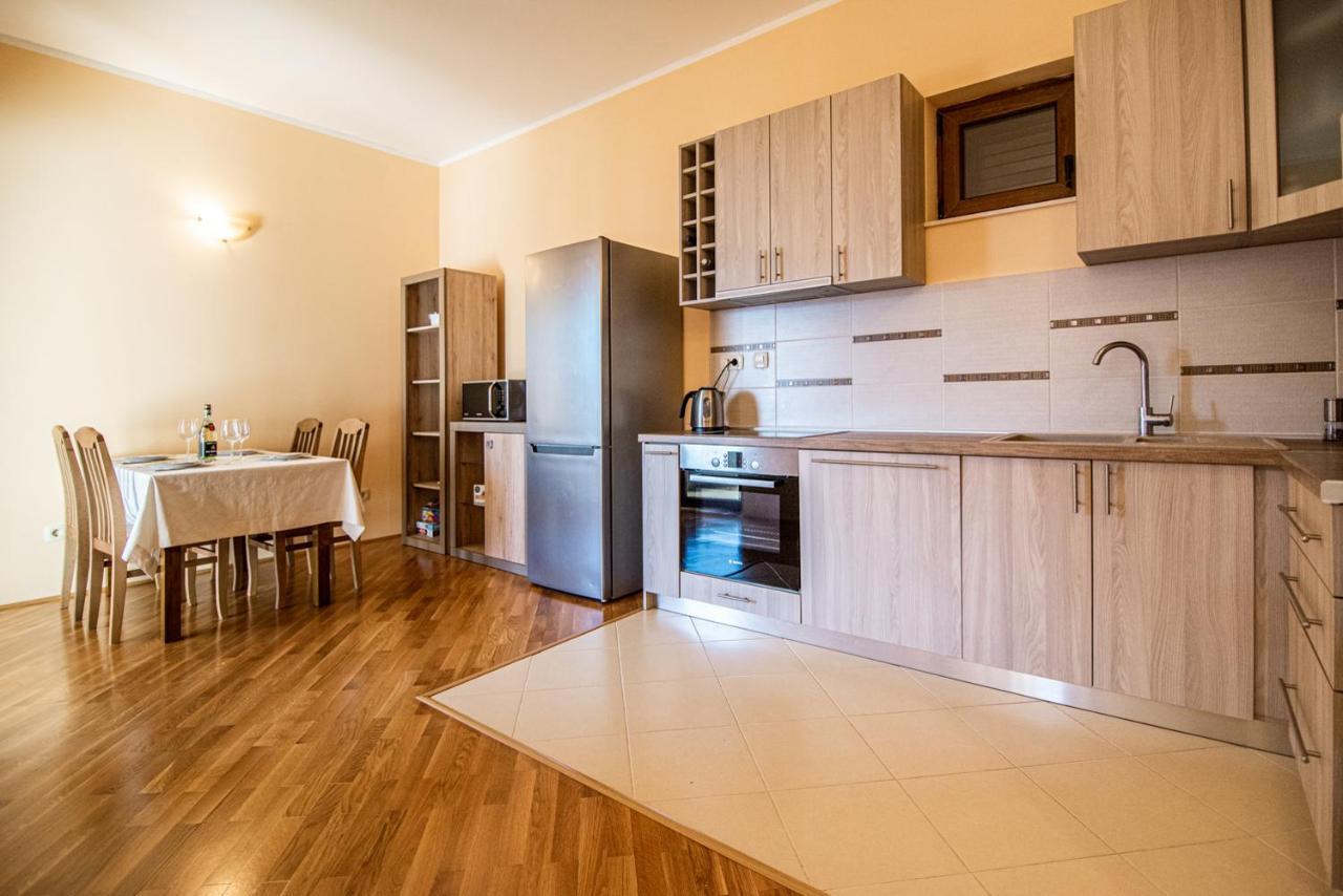 Boka Apartment Baošići Eksteriør bilde